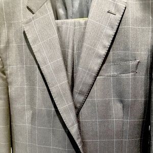 Men’s suit